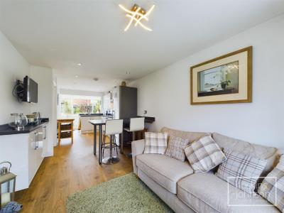 Graigwen Parc, Graigwen, Pontypridd - Living/Kitchen/Diner