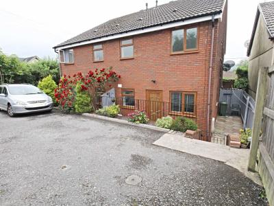 Bethesda Court, Dehewydd Lane, Llantwit Fardre - Paved patio & parking
