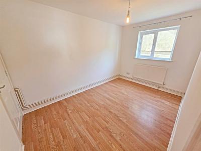 Bethesda Court, Dehewydd Lane, Llantwit Fardre - 20260803_110659.jpg