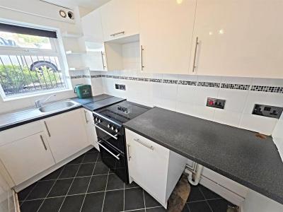 Bethesda Court, Dehewydd Lane, Llantwit Fardre - 20260803_110800.jpg
