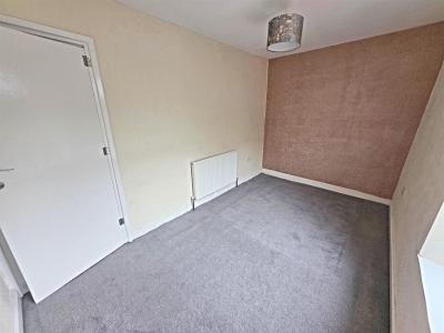 Sion Street, Pontypridd - Bedroom 1