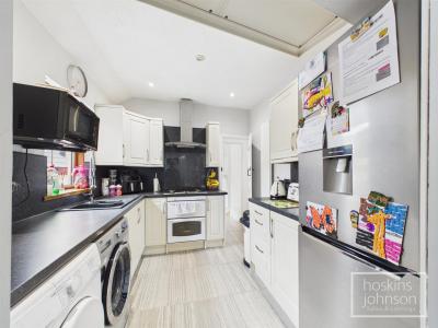 Penygraig Terrace, Ynysybwl - Kitchen