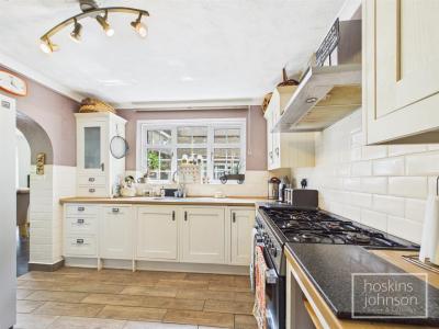 Church Street, Ynysybwl - Kitchen