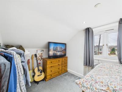 Merthyr Road, Pontypridd - Bedroom 2