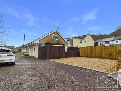 Merthyr Road, Pontypridd - Outside