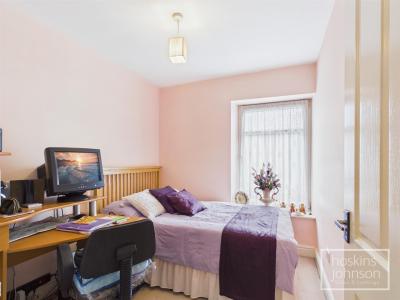 Rogart Terrace, Pontypridd - Bedroom 3