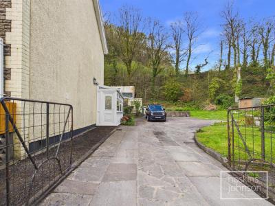 Rogart Terrace, Pontypridd - Outside