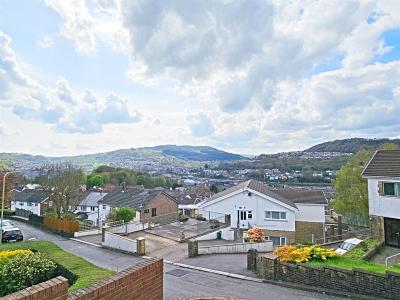 Ty-Gwyn Road, The Common, Pontypridd - Outside