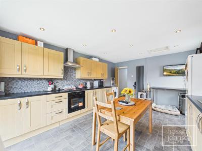 Paget Street, Ynysybwl, Pontypridd - Property