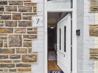 Paget Street, Ynysybwl, Pontypridd - Entrance Hall