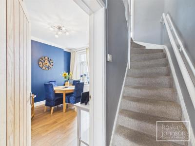 Paget Street, Ynysybwl, Pontypridd - Entrance Hall