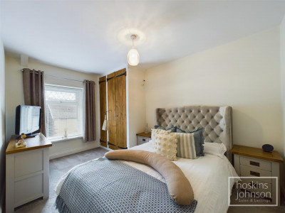 Castle Ivor Street, Hopkinstown, Pontypridd - Bedroom 1