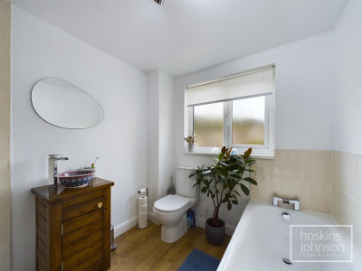 Castle Ivor Street, Hopkinstown, Pontypridd - Bathroom/WC