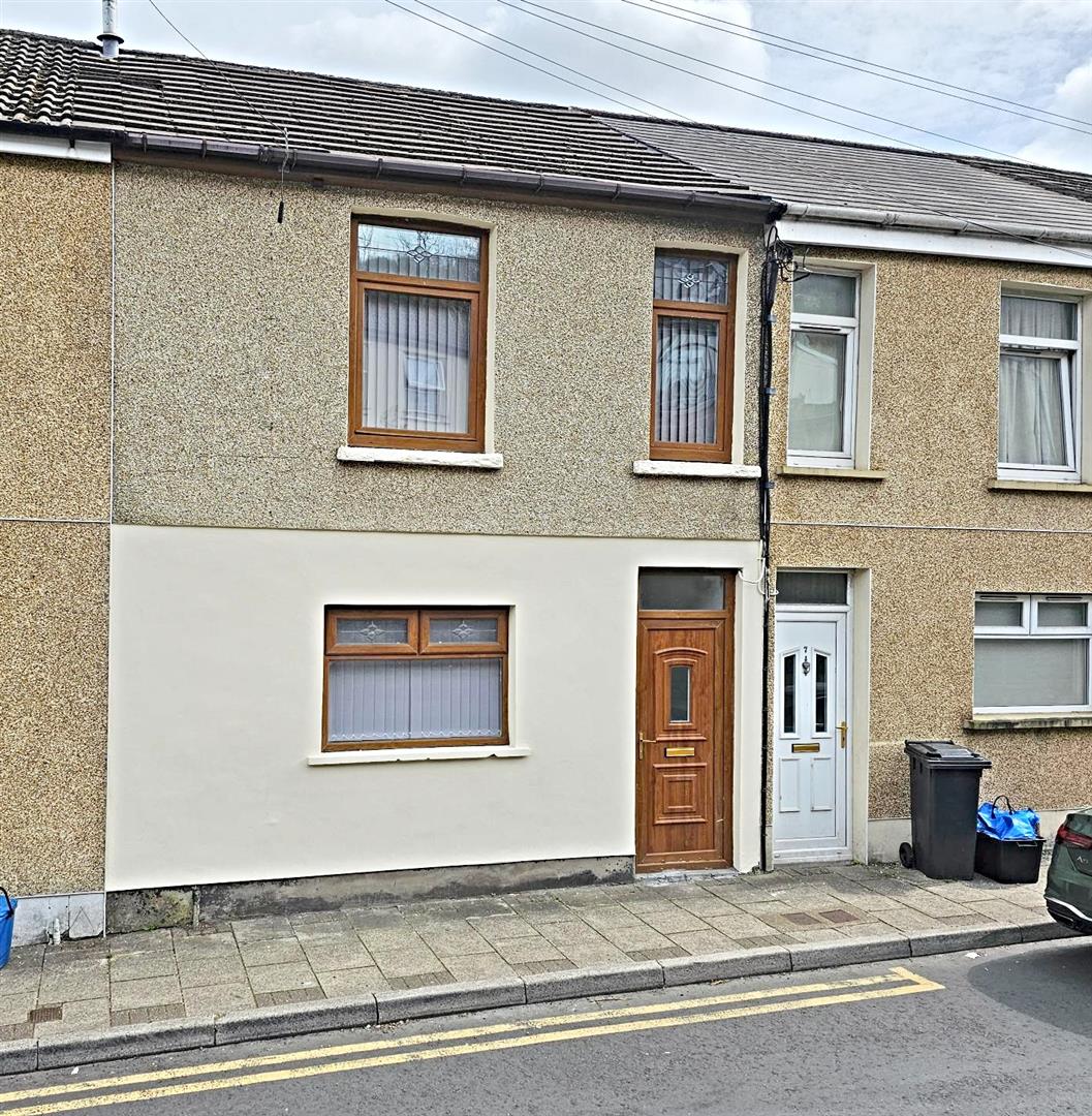 Aberfan Crescent, Merthyr Tydfil Main Image