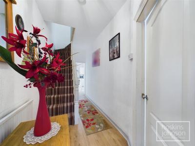 Berw Road, Pontypridd - Hallway