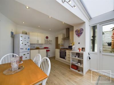 Berw Road, Pontypridd - Kitchen/Breakfast Room