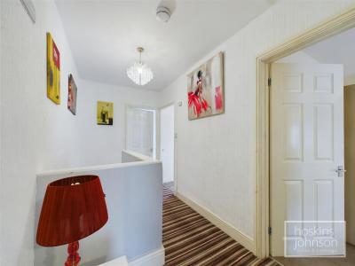 Berw Road, Pontypridd - First Floor Landing