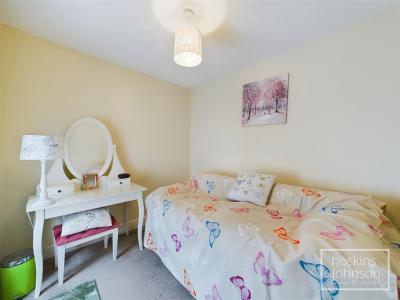 Berw Road, Pontypridd - Bedroom 2