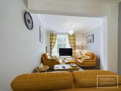 Berw Road, Pontypridd - Lounge/Diner