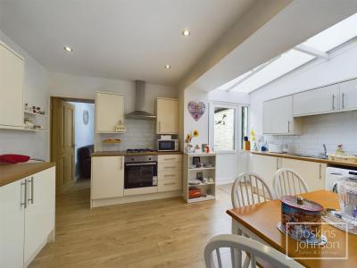 Berw Road, Pontypridd - Kitchen/Breakfast Room