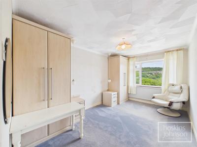 Coed Isaf Road, Pontypridd - Bedroom 1