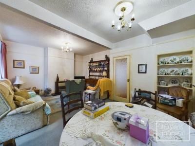 Clydach Road, Ynysybwl, Pontypridd - Living/Dining Room