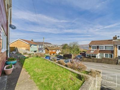 Coed Isaf Road, Maesycoed, Pontypridd - Outside