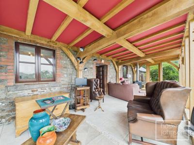 Ynysybwl, Pontypridd - Sun Room