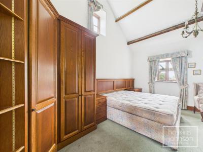 Ynysybwl, Pontypridd - Bedroom 1