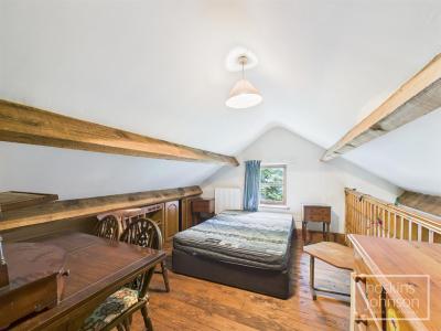 Ynysybwl, Pontypridd - Bedroom 3