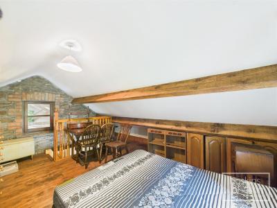 Ynysybwl, Pontypridd - Bedroom 3