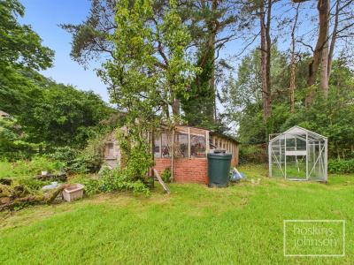 Ynysybwl, Pontypridd - Property
