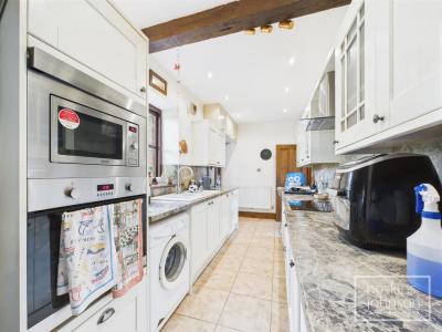Ynysybwl, Pontypridd - Kitchen