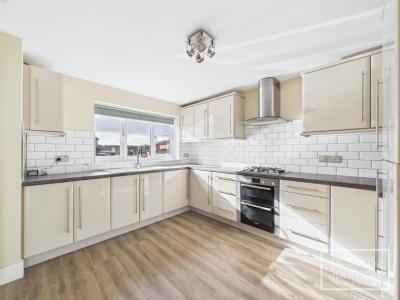 Cottesmore Way, Cross Inn, Pontyclun - Kitchen/Breakfast Room