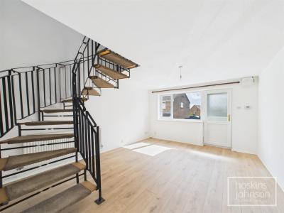 Forest View, Talbot Green, Pontyclun - Lounge