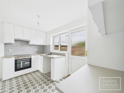 Forest View, Talbot Green, Pontyclun - Kitchen