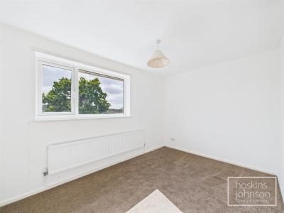 Forest View, Talbot Green, Pontyclun - Bedroom 1