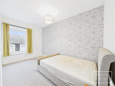 Tower Street, Treforest, Pontypridd - Bedroom 1