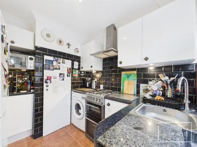 Mayfield Road, Graigwen Pontypridd - Kitchen