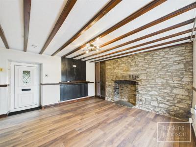 Troedrhiw-Trwyn, Pontypridd - Living Room