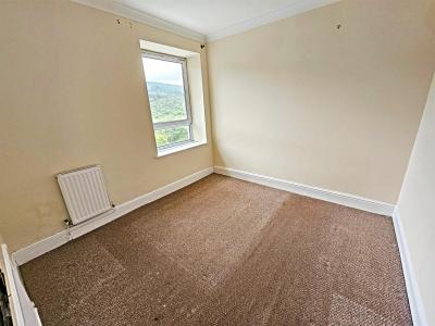 Church Street, Ynysybwl, Pontypridd - Bedroom 2