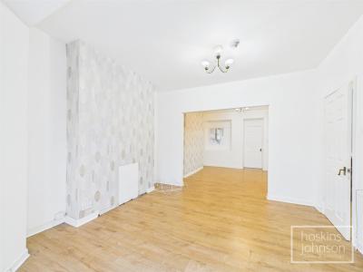 Pleasant View, Troedyrhiw, Merthyr Tydfil - Lounge