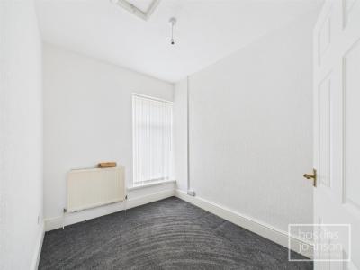Penygraig Terrace, Ynysybwl, Pontypridd - Bedroom 3