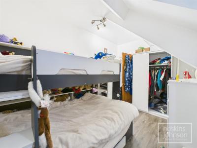 Llantwit Rd, Treforest - Bedroom 5