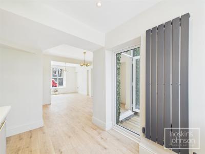 Phillip Street, Pontypridd - Kitchen