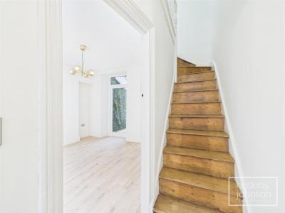 Phillip Street, Pontypridd - Entrance Hall