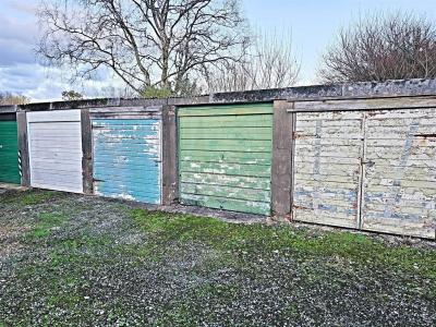 Coed Isaf Road, Pontypridd - Property
