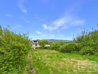 Warren Drive, Caerphilly - Outside