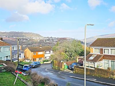 Coed Isaf Road, Maesycoed, Pontypridd - Front View
