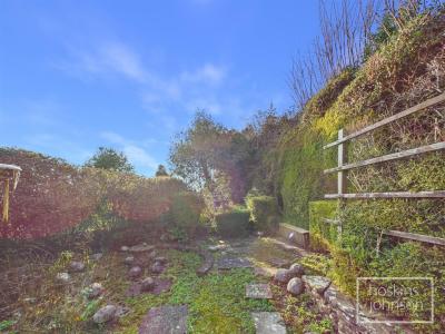 Milford Close, Tonteg, Pontypridd - Outside